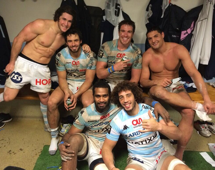 Racing Metro's players celebrate victory over Toulon