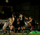 Andy Goode holds his nerve to slot a last-gasp drop goal to steal a win for Wasps over Exeter