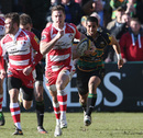 Henry Trinder bursts free to score Gloucester's opening try