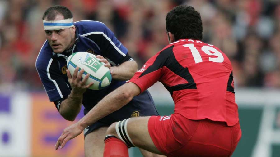 Leinster's Felipe Contepomi leads the line