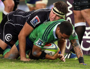 Aaron Smith busts through a tackle to crash over the whitewash, Sharks v Highlanders, Super Rugby, Kings Park, Durban April 25, 2014