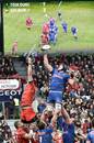 Toulouse and Grenoble contest a lineout
