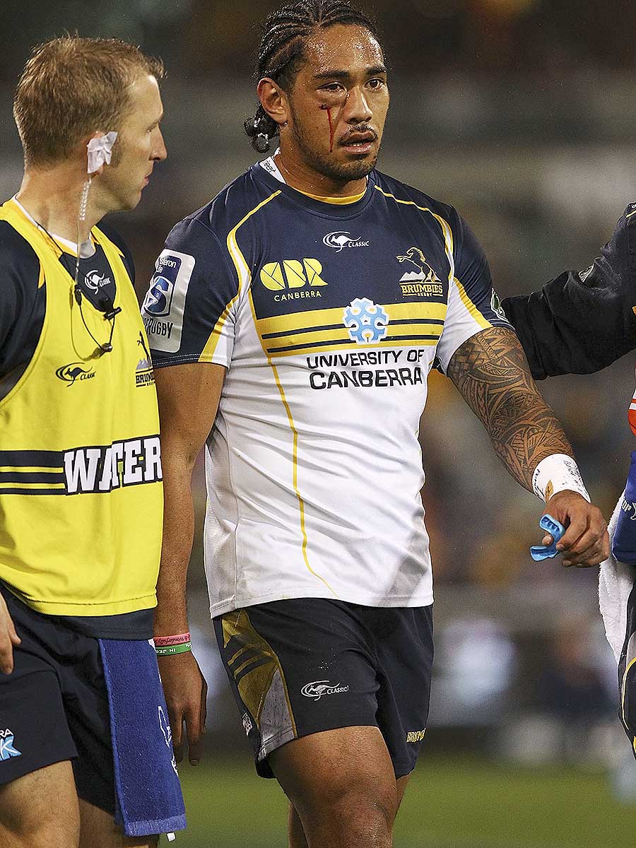 The Brumbies' Joe Tomane leaves the field, Brumbies v Sharks, Super Rugby, GIO Stadium, Canberra, May 10, 2014