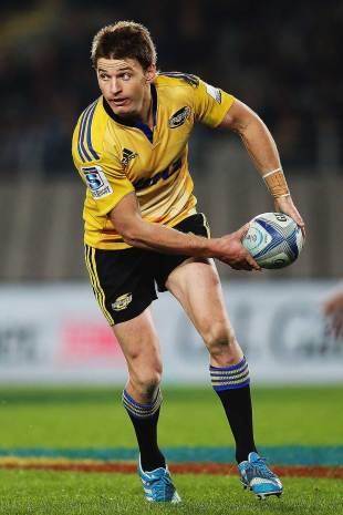 The Hurricanes' Beauden Barrett passes the ball, Blues v Hurricanes, Super Rugby, Eden Park, Auckland, May 31, 2014