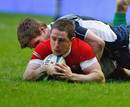 Wales' Shane Williams touches down for his 46th Test try