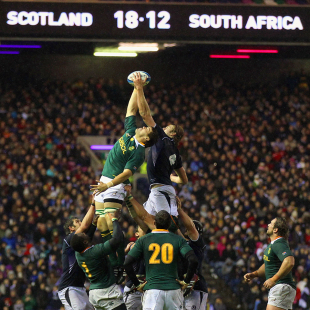 Richie Gray jumps for the ball with Willem Albert, Scotland v South Africa, Murrayfield, November 20, 2010