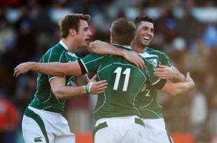 Luke Fitzgerald is congratulated by Rob Kearney and Tommy Bowe after scoring a try, Italy v Ireland, Six Nations Championship, Stadio Flaminio, Rome, Italy, February 15, 2009