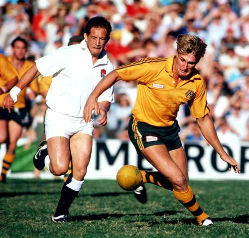 Australia's Julian Gardner and England's Gary Rees vie for a loose ball