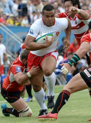Tonga's Eddie Aholelei goes on the charge, Japan v Tonga, IRB Pacific Nations Cup, Yokohama, Japan, May 25, 2013