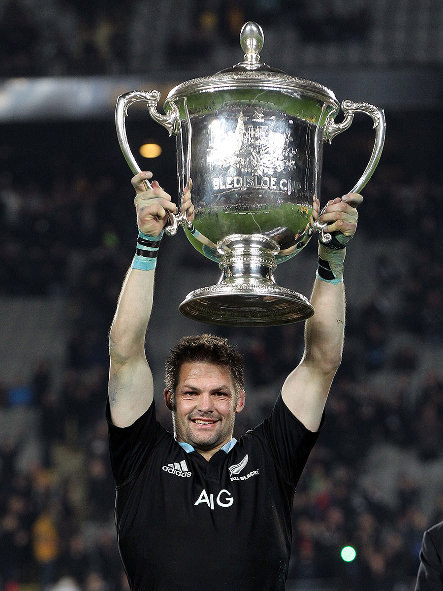 New Zealand's Richie McCaw lifts the Bledisloe Cup