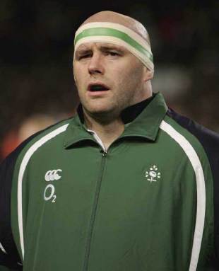 Ireland prop John Hayes sings the national anthem ahead of the clash with South Africa, Ireland v South Africa, Lansdowne Road, November 11, 2006.
