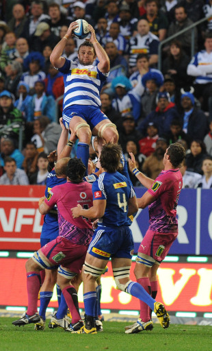 De Kock Steenkamp claims a line out for Stormers, Stormers v Bulls, Super Rugby, Cape Town, July 13, 2013
