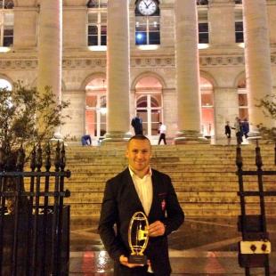 Matt Giteau poses with the Top 14 Player of the Year award, October 6, 2014