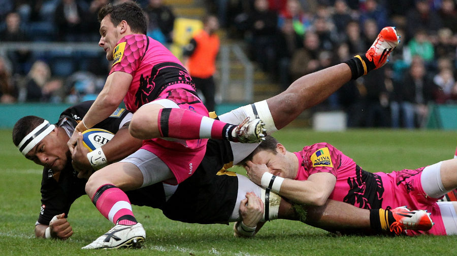 Nathan Hughes goes over to score the first try of the match, Wasps v London Welsh, Aviva Premiership, Adams Park, Wycombe, November 16, 2014