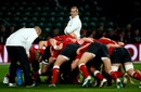 Stuart Lancaster overlooks England's scrum training