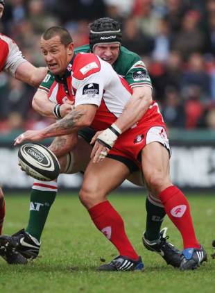 Gloucester's Carlos Spencer is tackled by Leicester's Ben Woods, Leicester v Gloucester, Guinness Premiership, Welford Road, Leicester, March 7, 2009