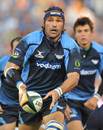 The Bulls' Victor Matfield on the charge