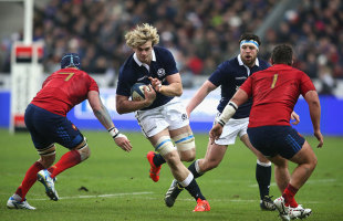 Richie Gray attempts to find a way through the France defence, France v Scotland, Six Nations, Stade de France, Paris, France, February 7, 2015