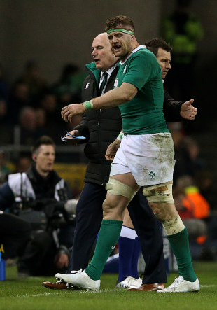 Jamie Heaslip leaves the pitch, Ireland v France, Six Nations, Aviva Stadium, Dublin, Ireland, February 14, 2015