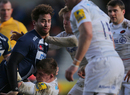 Danny Cipriani is kept out by the Saracens defence