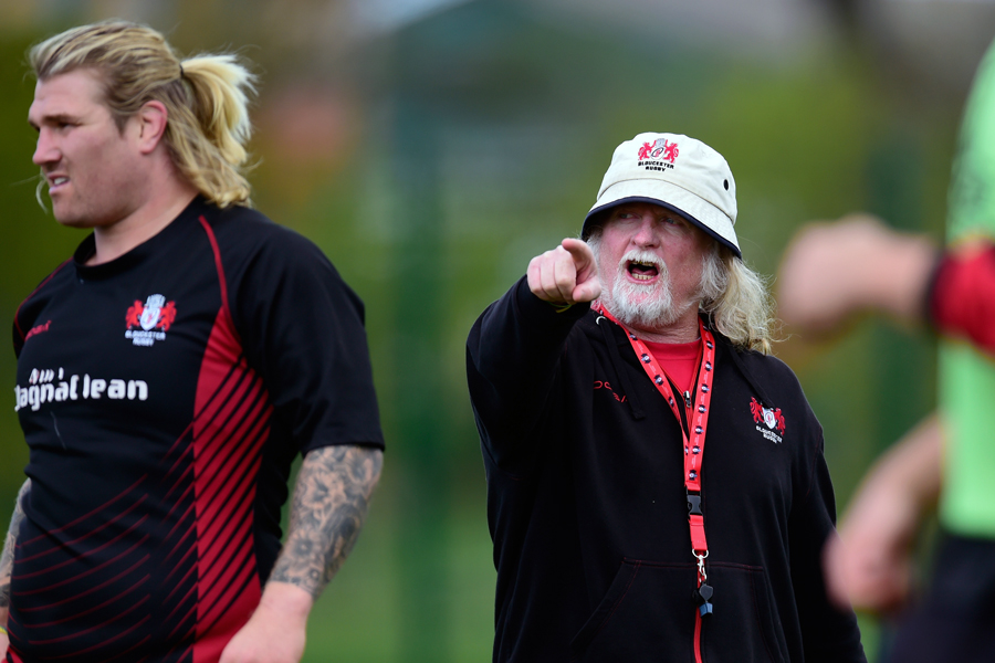 Gloucester coach Laurie Fisher directs training