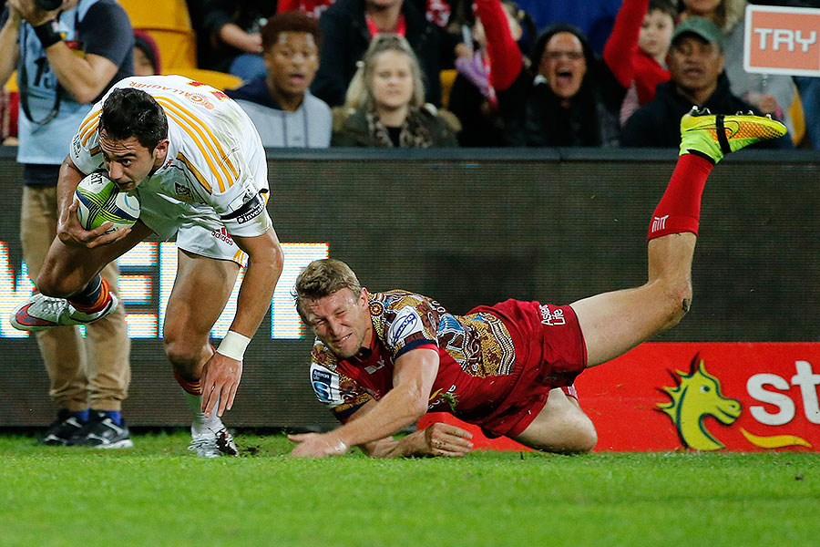 The Chiefs' Bryce Heem skips in for a try