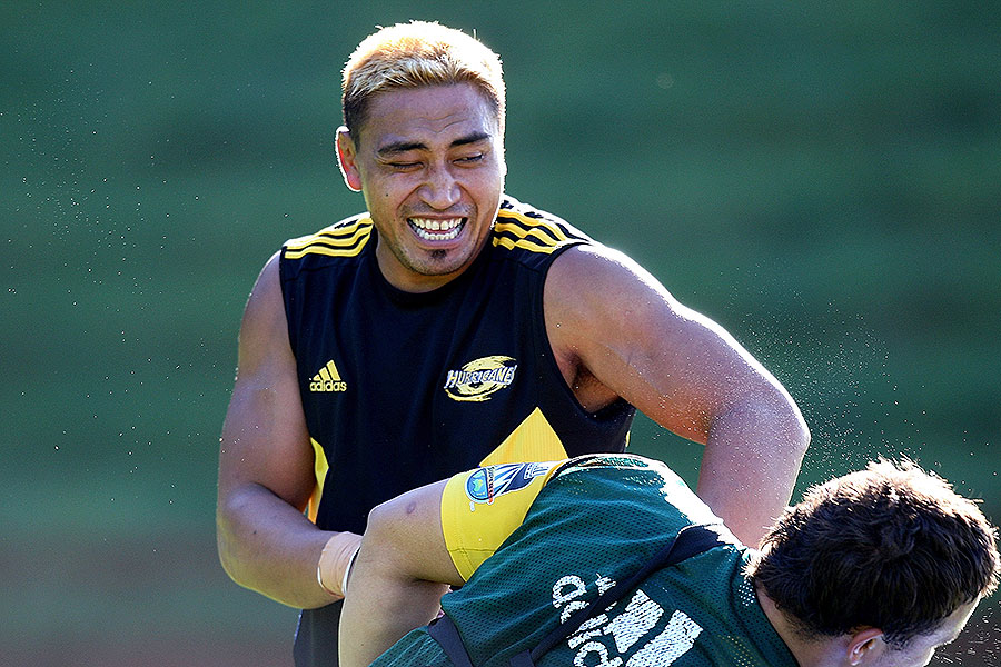 The Hurricanes Jerry Collins puts a hit on at training