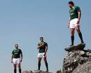 Springboks Victor Matfield, Pierre Spies and Schalk Burger pose on Table Mountain