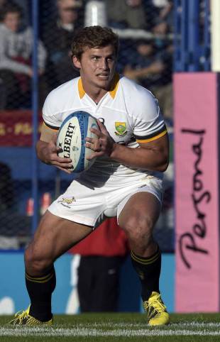 South Africa's Pat Lambie controls the ball, Argentina v South Africa, Estadio Jose Amalfitani, Buenos Aires, August 15, 2015