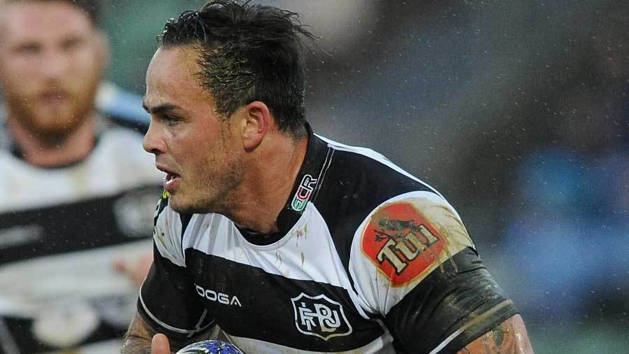 Hawke's Bay's  Zac Guildford runs the ball, Hawke's Bay v Northland, ITM Cup, McLean Park, Napier, August 16, 2015