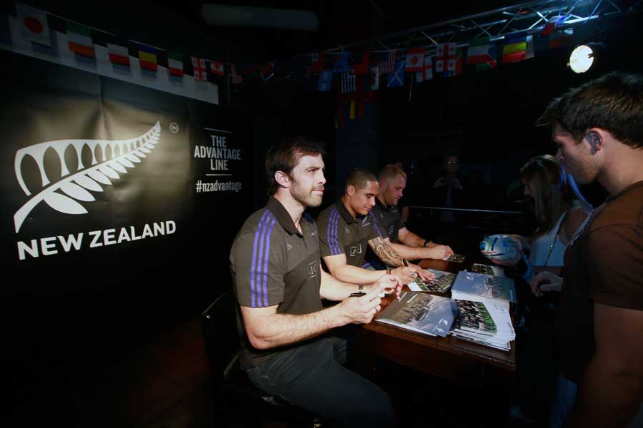 Conrad Smith and the All Blacks met fans at a signing session