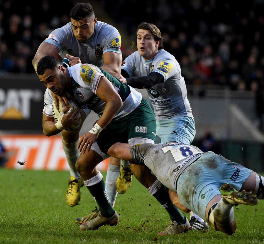 Telusa Veainu of Leicester Tigers is tackled