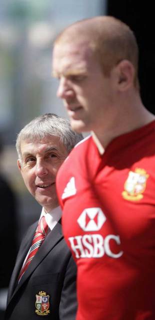 Lions head coach Ian McGeechan looks up to his captain Paul O'Connell , British & Irish Lions squad announcement, Heathrow, London, England, April 21, 2009
