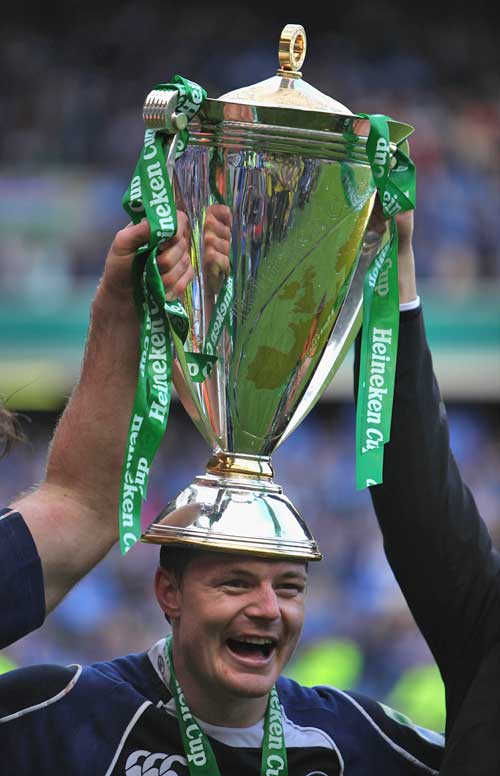 Leinster's Brian O'Driscoll celebrates with the Heineken Cup
