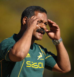 South Africa coach Peter De Villiers looks on during the Springboks training session, Fourways High School on June 2, 2009 in Johannesburg, South Africa
