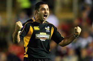 Jeremy Staunton of Wasps who kicked 23 points in the match, celebrates his teams victory during the Guinness Premiership match between Leicester Tigers and London Wasps at Welford Road on September 26, 2008 in Leicester, England.