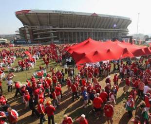 British & Irish Lions fans swamp the field outside Kings Park in Durban ahead of the first Test, South Africa v British & Irish Lions, first Test, Kings Park, Durban, June 20, 2009