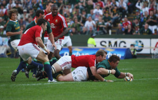 South African skipper John Smit scores a try in the first Test, South Africa v British & Irish Lions, Kings Park, Durban, June 20, 2009