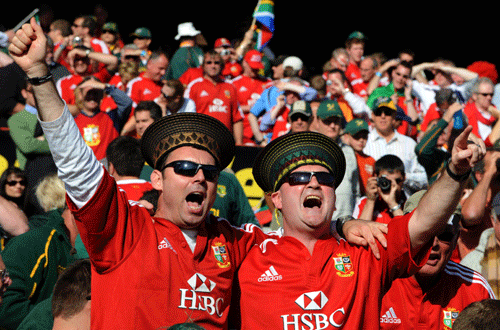 Lions fans celebrate after Rob Kearney's try