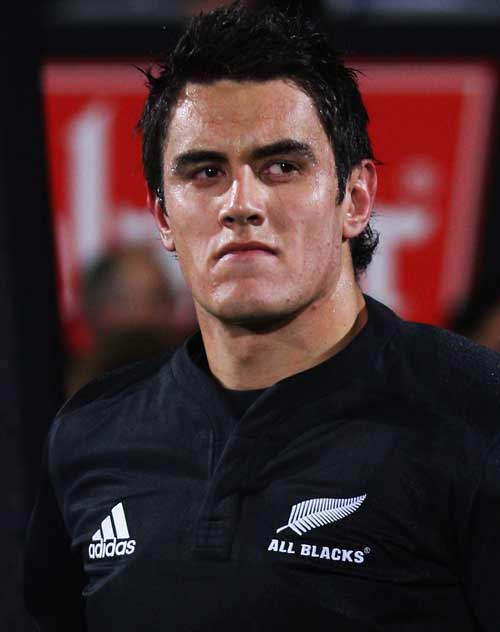New Zealand lock Isaac Ross takes to the field
