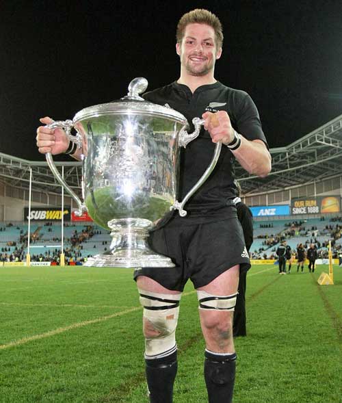 New Zealand captain Richie McCaw poses with the Bledisloe Cup