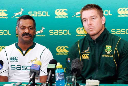 Springboks coach Peter de Villiers and captain John Smit