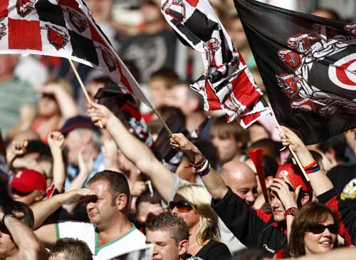Saracens fans bask in the sunshine at Wembley