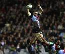 Harlequins lock Jim Evans claims a lineout