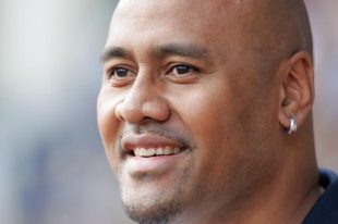 Former All Black player Jonah Lomu is pictured before the European Cup rugby union match Stade Francais vs Ospreys, 28 October 2006 at the Jean Bouin Stadium in Paris.