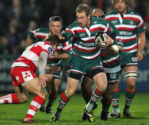 Leicester's Johne Murphy fends off Gloucester's Dave Lewis