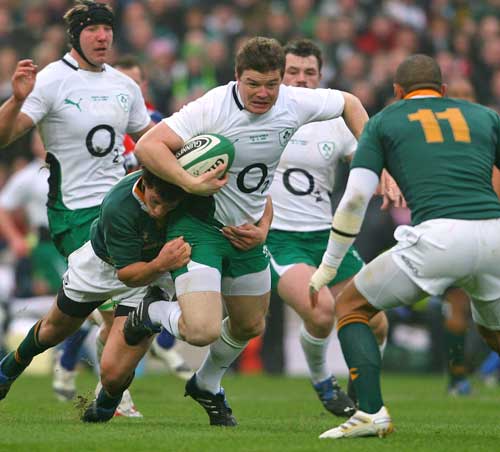 Ireland's Brian O'Driscoll takes the attack to South Africa