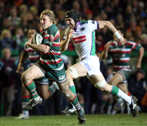 Leicester flanker Lewis Moody breaks clear