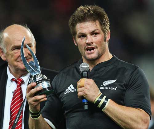 New Zealand's Richie McCaw accepts the IRB Player of the Year Award