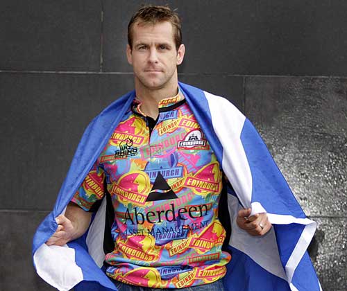 Edinburgh fullback Chris Paterson models his side's colourful new change shirt